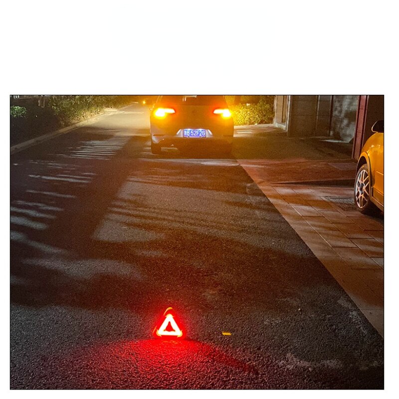 UrbanVibe™ Solar Emergency Warning Light