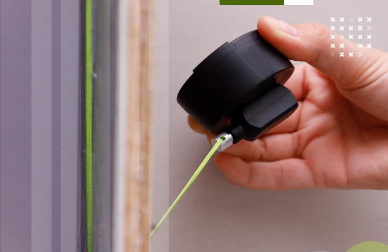 UrbanVibe™ Magnetic Wire Puller